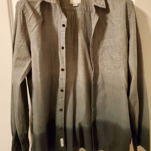 American Eagle ombre button down